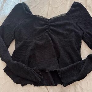Black Long Sleeve Ruched Lace Trim Top